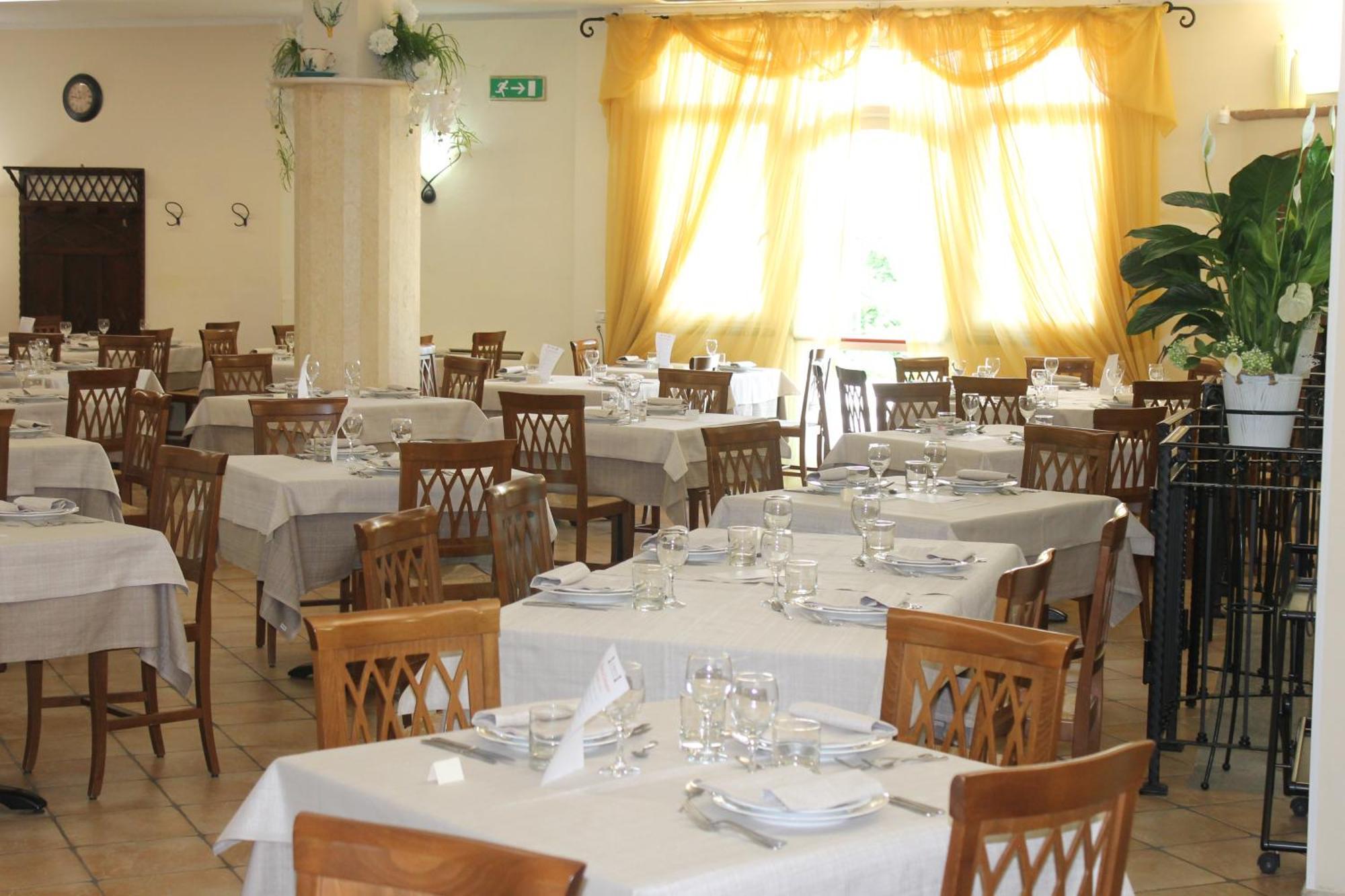 Hotel Ristorante La Torretta Bianzè Exterior foto